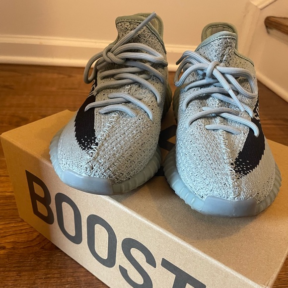 Yeezy Boost 350 V2 “Salt” - Picture 7 of 7